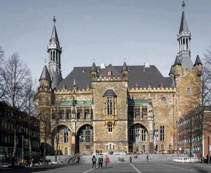 Aachen City Library as an important educational partner in NRW